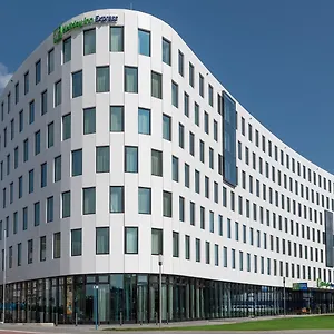 holiday-inn-express-dusseldorf-hauptbahnhof-an-ihg-hotel.dortmundhotels.net/